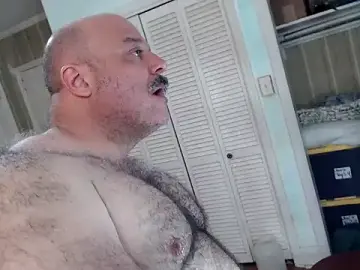 Stripchat Adult Webcams of bullmusclejoe