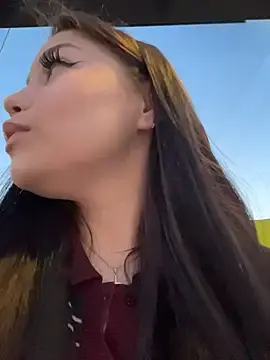 Stripchat Live Sex Cam of Chloe__Moon