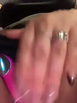 Stripchat Free Porn Cam of Chloe__Moon