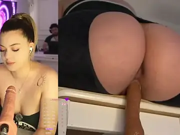 Stripchat Free Porn Cam of Aurora__XxX