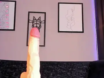 Stripchat Nude Webcam of harper_Brown_