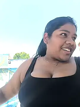 Stripchat Nude Webcam of paola091