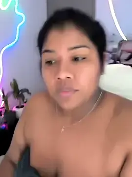 Stripchat Adult Webcam of paola091