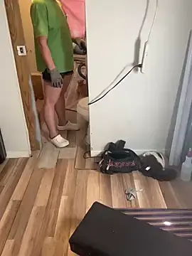 Stripchat Watch Live Sex Cams of SexyB214