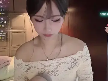 Stripchat Sex Cam of -XunMengLong-