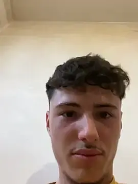 Stripchat Free Live Porn of denysio69