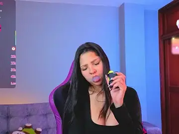 Stripchat Free Porn Cam of melanimorgan1