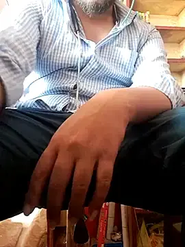 Stripchat Best live sex cam show of RaiStarrrr0-9