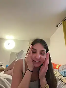 Stripchat Adult Webcam of DoriDelux66