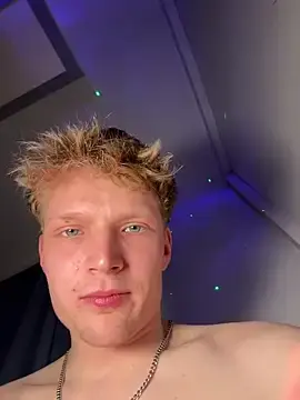 Stripchat Best Webcam of Elias_Veins