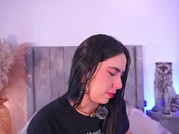 Stripchat Live Sex Cam of lara_giraldo