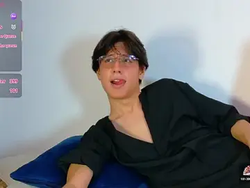 Stripchat Best Webcam of lui_x_dust