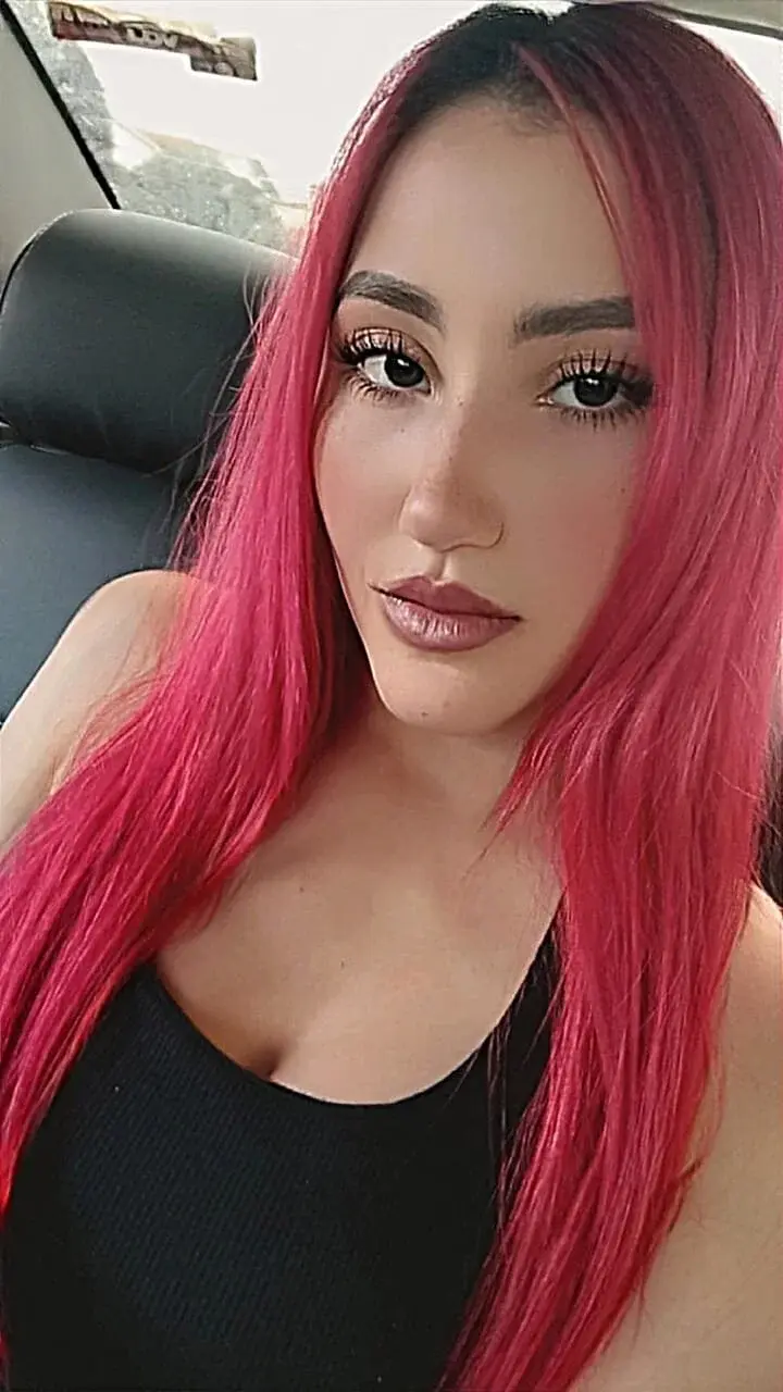 Chloe_grey__