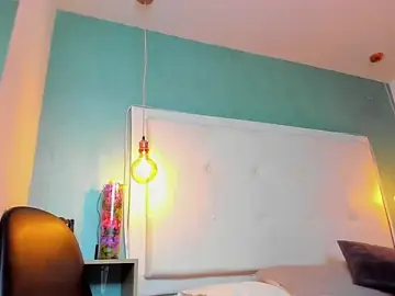 Stripchat Nude Webcam of DominikDiaz