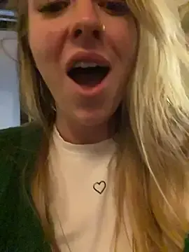 Stripchat Adult Video Chat of Sweet___Emily