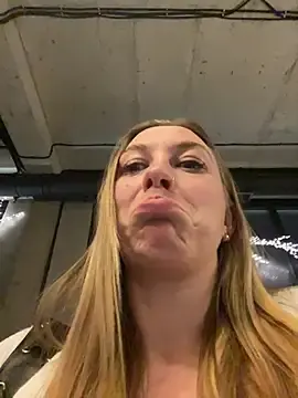 Stripchat Live Porn of Sweet___Emily