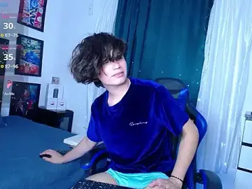 Stripchat Live Sex of andyboy-