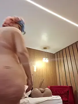 Stripchat Free Live Porn of Escarlate4you_