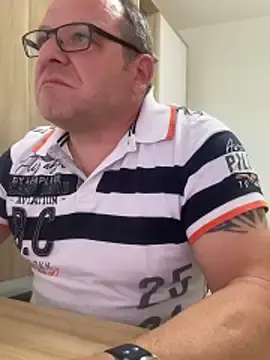 Stripchat Free Live Porn of coupleLatinaLovers