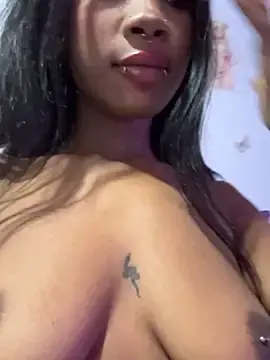 Stripchat Sex Cam of AishaValcazar