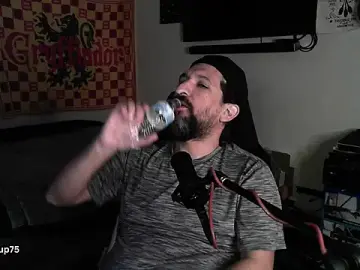 Stripchat Sex Cam of DevilPup75_