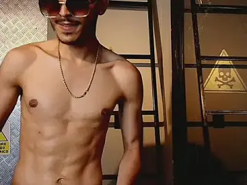 Stripchat Watch Live Sex Cams of MarcusRain_