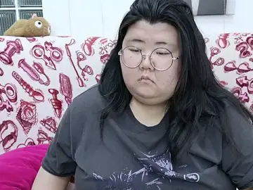 Stripchat Free Live Porn of Nadine_asian