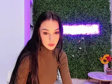 Stripchat Live Sex Cam of realhotfallingdevil