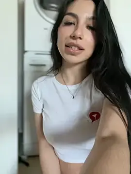 Stripchat Live Sex of LoveLillyy