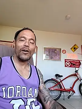 Stripchat Sex Chat of Mr_Graffitimile