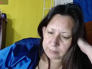 Stripchat Nude Webcam of lirioo