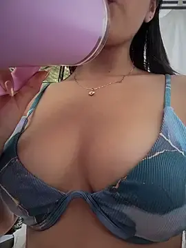 Stripchat Live Porn of Juanita-Diaz