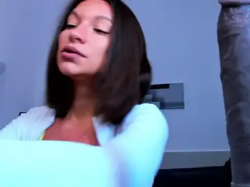 Stripchat Free Porn Cam of KellySmitS