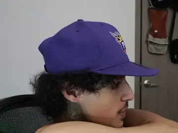 Stripchat Free Porn Cam of trieone