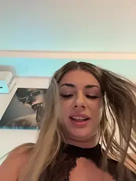 Stripchat Adult Webcams of IsabellaEtthan