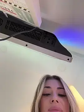 Stripchat Sex Cam of IsabellaEtthan