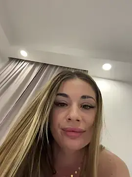 Stripchat Sex Cam of IsabellaEtthan