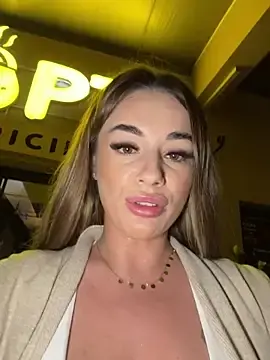 Stripchat Live Sex Cam of IsabellaEtthan