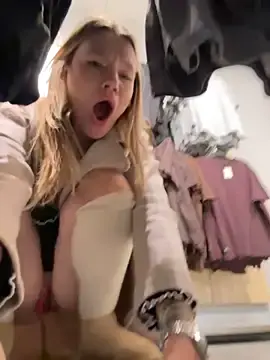 Stripchat Live Sex of justmilaa