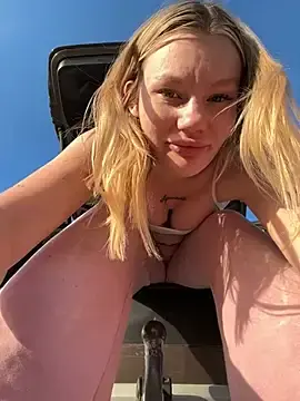 Stripchat Sex Chat of justmilaa