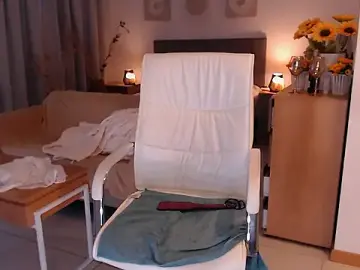 Stripchat Adult Webcams of Tilly_Eliot