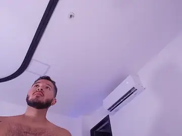 Stripchat Private Sex Chat of mister_miike