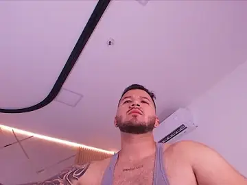 Stripchat Best Webcam of mister_miike