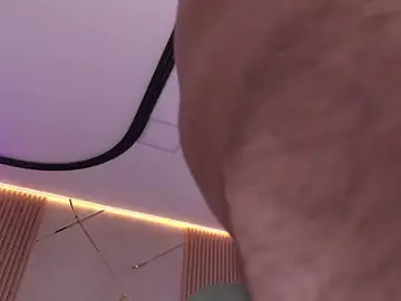 Stripchat Sex Cam of mister_miike