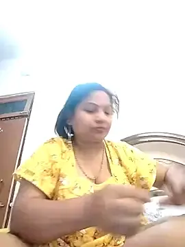 Stripchat Free Porn Cam of Cute-Janvi20