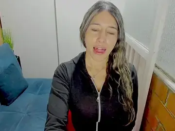 Stripchat Sex Cam of Penelope47