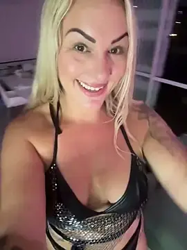 Stripchat Free Porn Cam of NastyMilf_