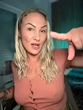 Stripchat Sex Chat of NastyMilf_