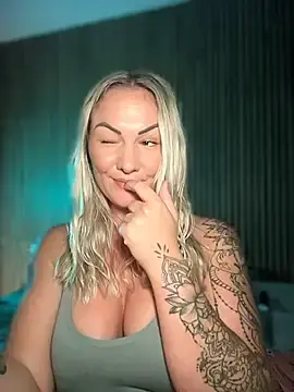 Stripchat Adult Webcams of NastyMilf_