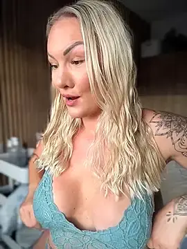 Stripchat Watch Live Sex Cams of NastyMilf_